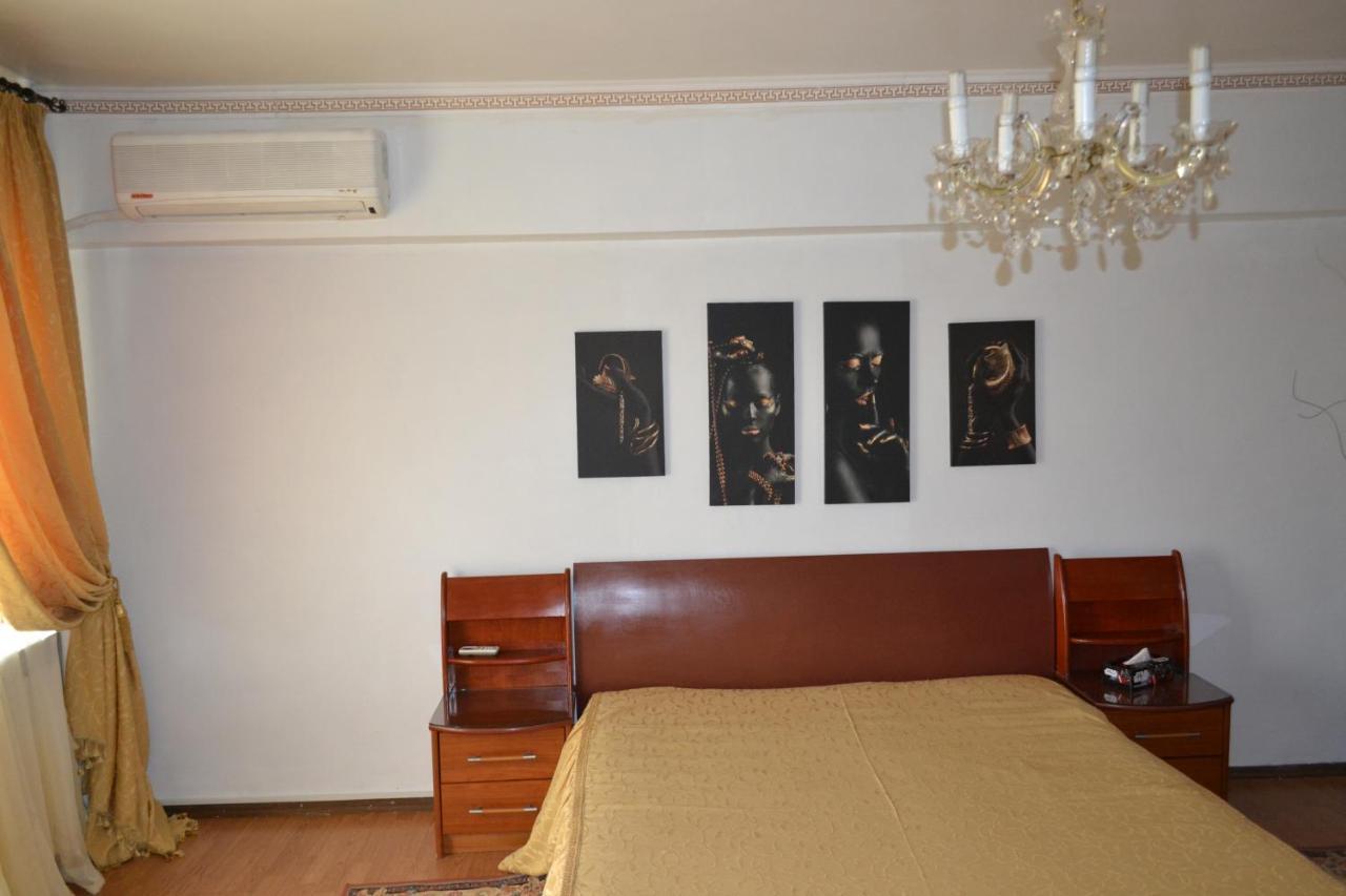 Unirii 64 Lägenhet Bukarest Exteriör bild