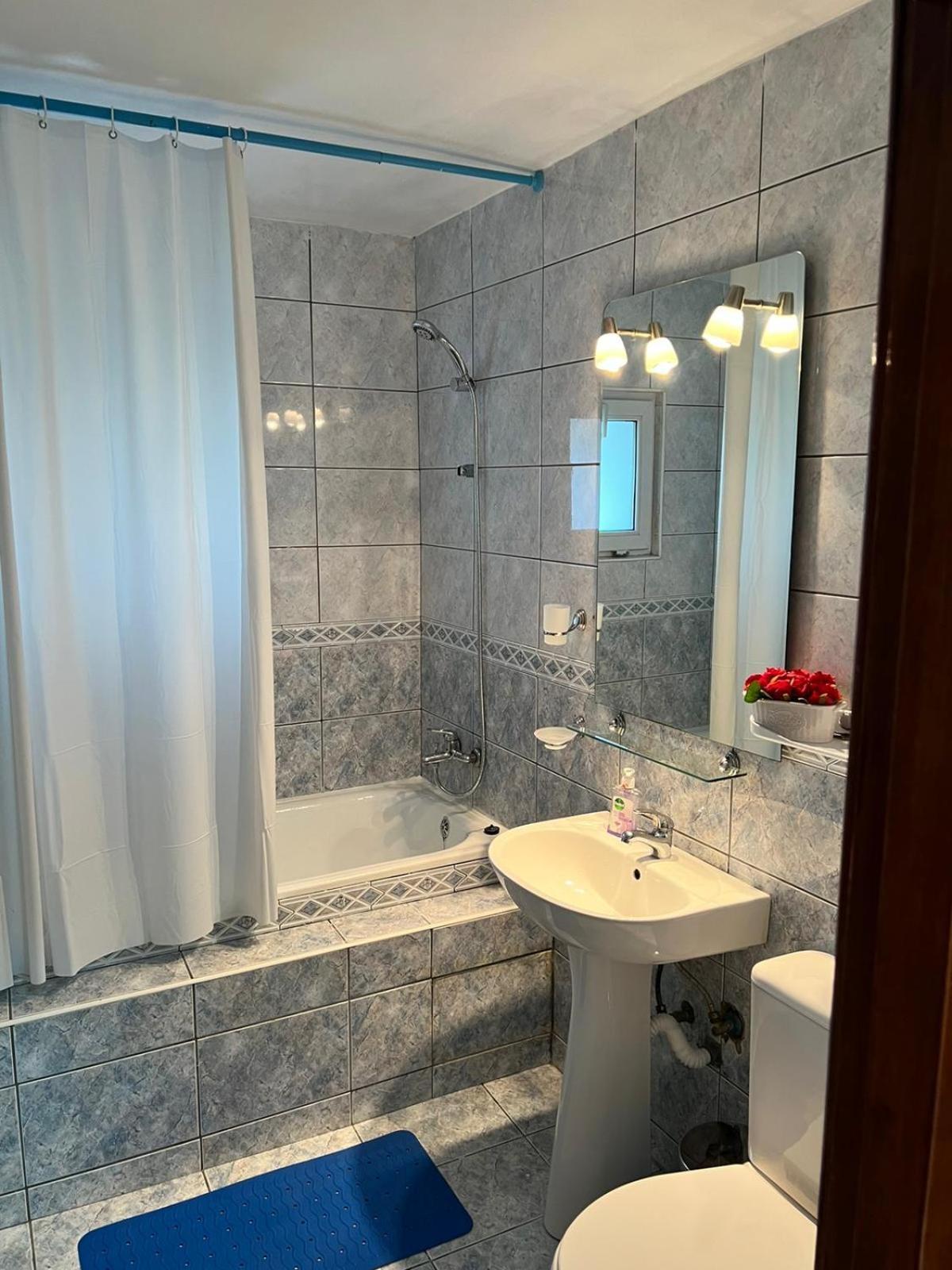 Unirii 64 Lägenhet Bukarest Exteriör bild